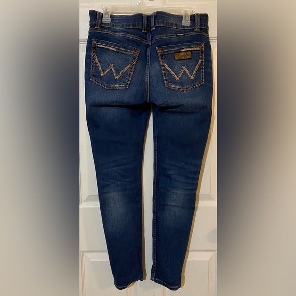 Women's Wrangler Retro Mae Jeans Size 9X30 - Picture 3 of 8